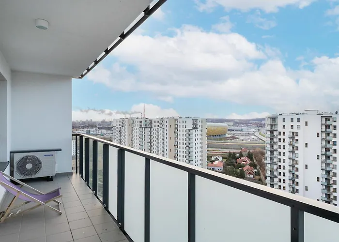 アパート With Two Bedrooms, Balcony, Parking And Access To Sauna In By Renters