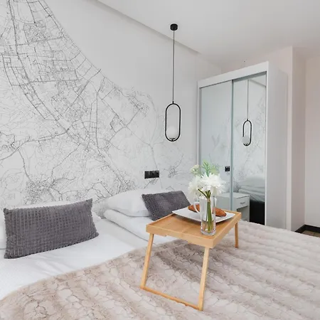With Two Bedrooms, Balcony, Parking And Access To Sauna In By Renters Apartamento