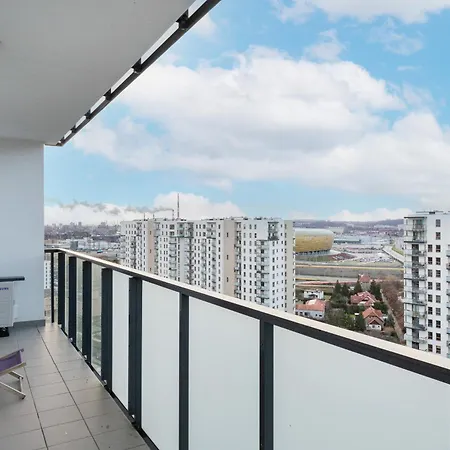 Apartamento With Two Bedrooms, Balcony, Parking And Access To Sauna In By Renters
